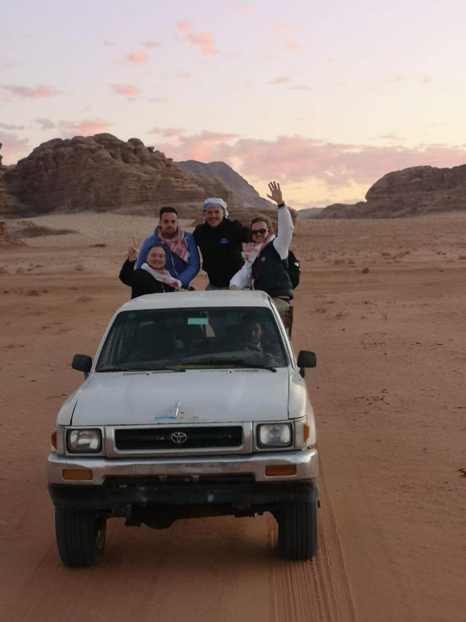 Desert Guide Camp 와디럼 외부 사진